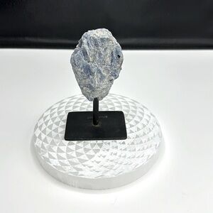 Kyanite on stand